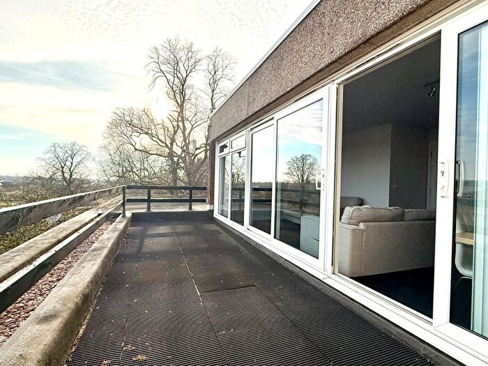 2 Bedroom Apartment For Sale In Somerset Square, Nailsea, Bristol, Somerset, BS48