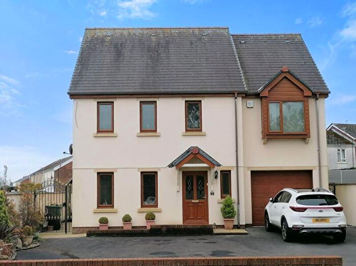 4 Bedroom Detached House For Sale In Monksford Close, Kidwelly, SA17