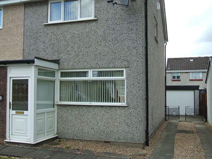 2 Bedroom Semi Detached House To Rent In Baillie Gardens, Wishaw, ML2