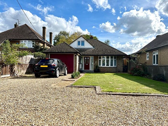 3 Bedroom Chalet For Sale In London Road, Chatteris, Cambs., PE16