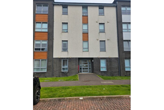 2 Bedroom Flat To Rent In , Kenley Road, PA4