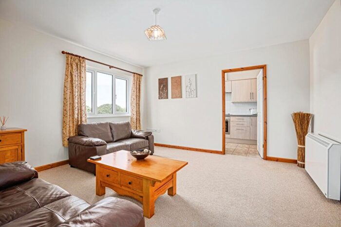 2 Bedroom Flat For Sale In Clos Y Fferm, Aberporth, Cardigan, Ceredigion, SA43