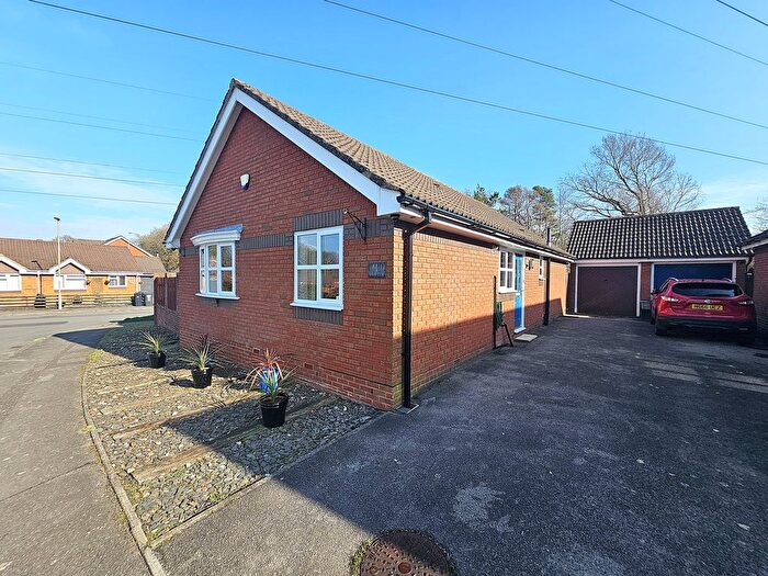 3 Bedroom Detached Bungalow For Sale In Bridle Close, Upton, Poole, BH16