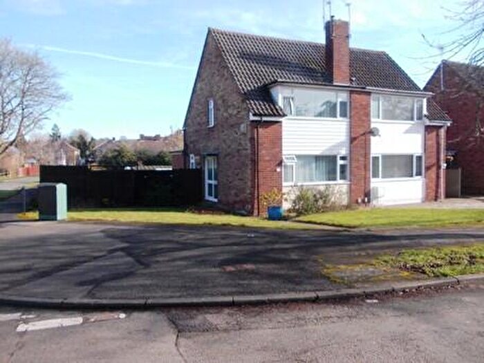 3 Bedroom Semi-Detached House To Rent In Epsom Road, Rugby, CV22