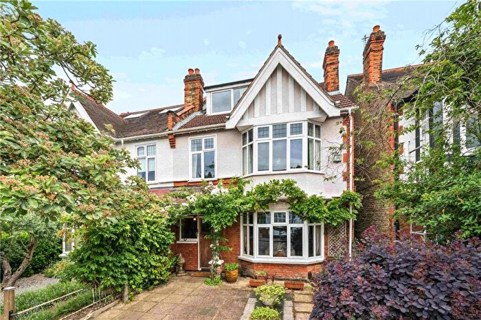 5 Bedroom Semi-Detached House For Sale In Madrid Road, London, SW13