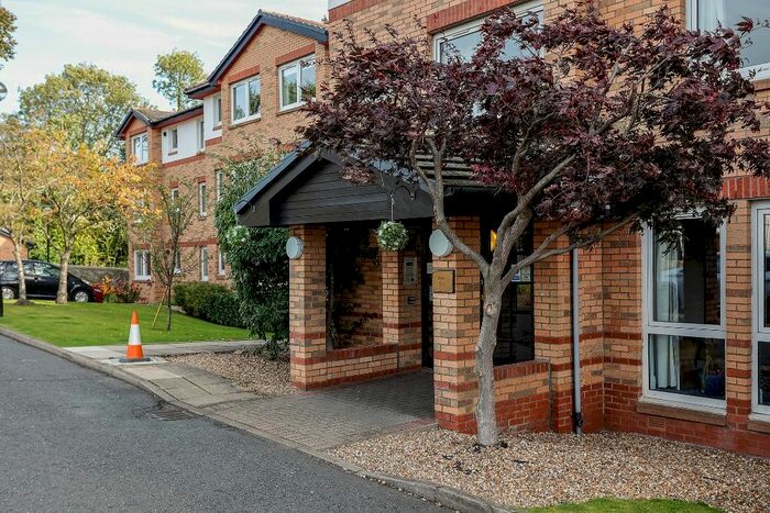 1 Bedroom Flat To Rent In Queens Road, Craigleith, Edinburgh, EH4