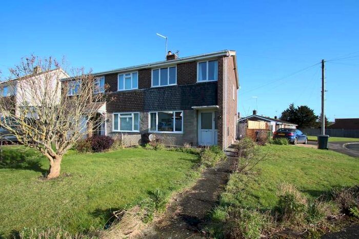 3 Bedroom Semi-Detached House To Rent In Wilton Drive, Trowbridge, Wiltshire, BA14