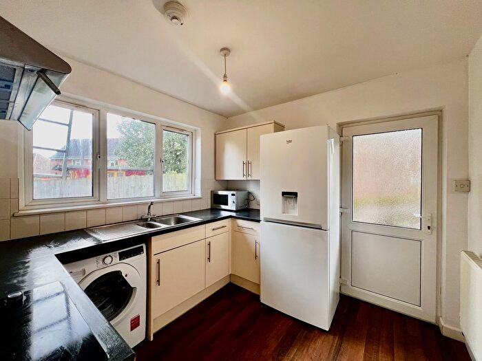 3 Bedroom Semi-Detached House To Rent In Thurmond Road, Winchester, SO22