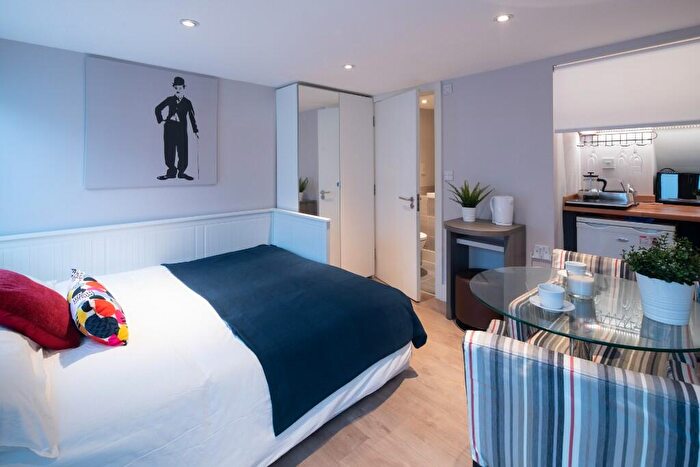 Studio To Rent In Lithos Road, London, NW3