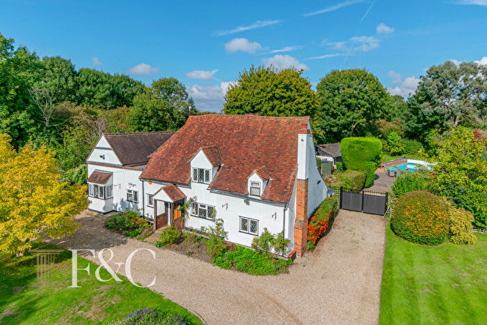4 Bedroom Detached House For Sale In Halls Green, Epping Road, Roydon, Harlow, Essex, CM19