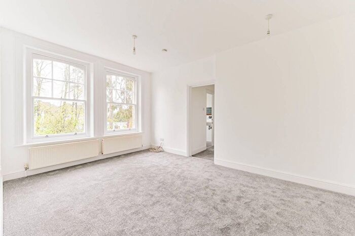 1 Bedroom Flat To Rent In Brigstock Road, Thornton Heath, CR7