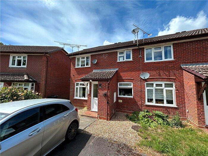 1 Bedroom Maisonette To Rent In Mallard Close, Romsey, Hampshire, SO51