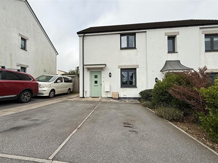 2 Bedroom Semi-Detached House For Sale In Roundhouse Way, Helston, TR13