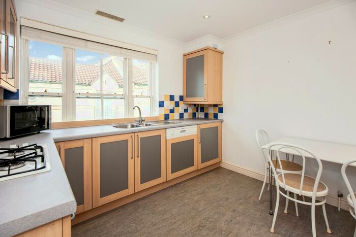 2 Bedroom Terraced House To Rent In Circus Mews, BA1