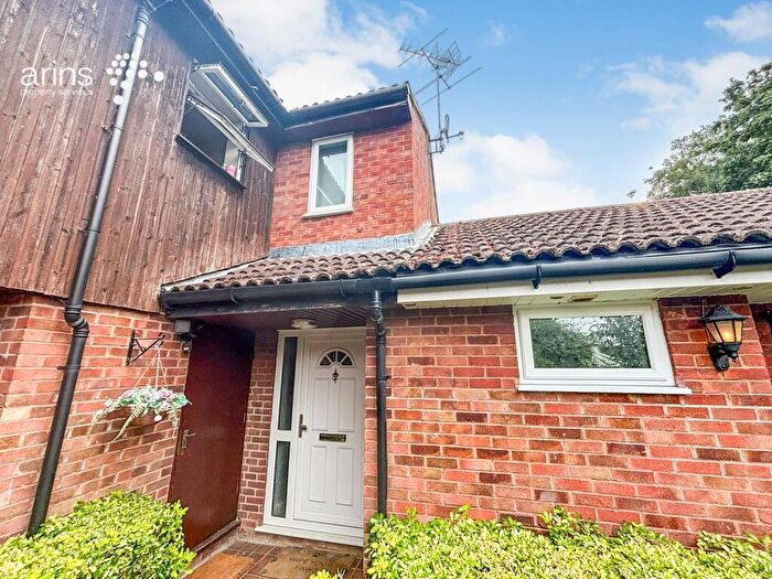 1 Bedroom Terraced House To Rent In Fleetham Gardens, Lower Earley, RG6