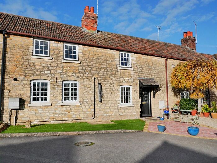 2 Bedroom Terraced House For Sale In North Street, Calne, SN11