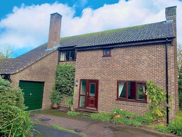 3 Bedroom Property To Rent In Caters Place, Dorchester DT1