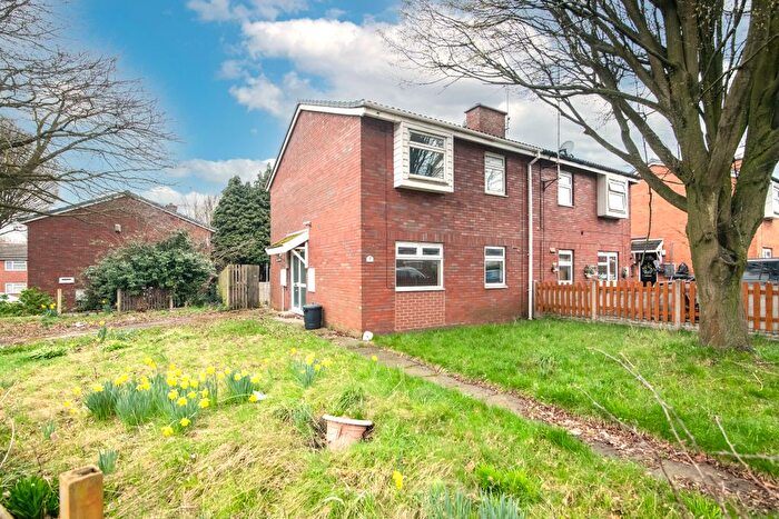 3 Bedroom Semi Detached House For Sale In Bradley Street, Tipton, DY4