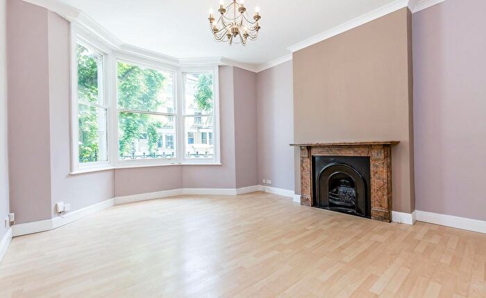 2 Bedroom Flat To Rent In Ainger Road, Primrose Hill, NW3