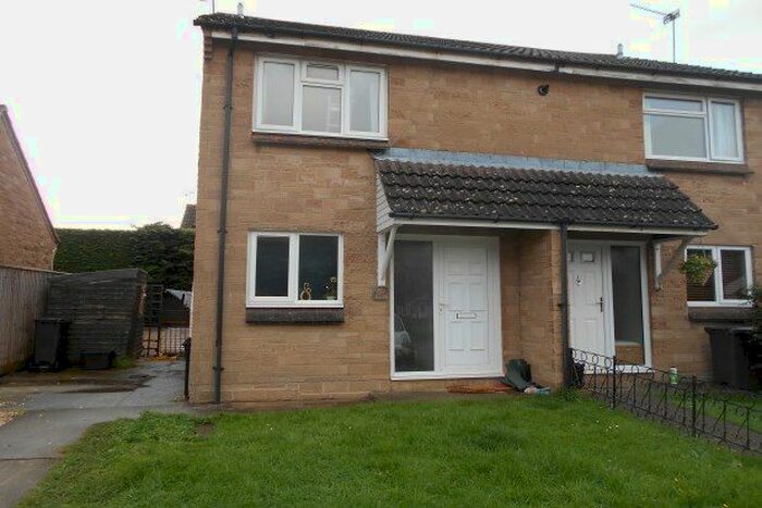 2 Bedroom Property To Rent In Lower Ream, Yeovil, BA21