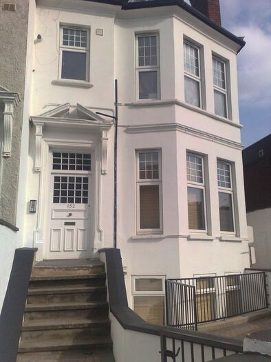 Studio To Rent In Upper Clapton Road, London, E5