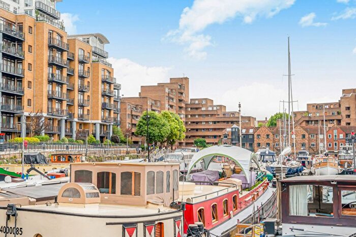 1 Bedroom Flat For Sale In Nightingale House, Thomas More Street, E1W