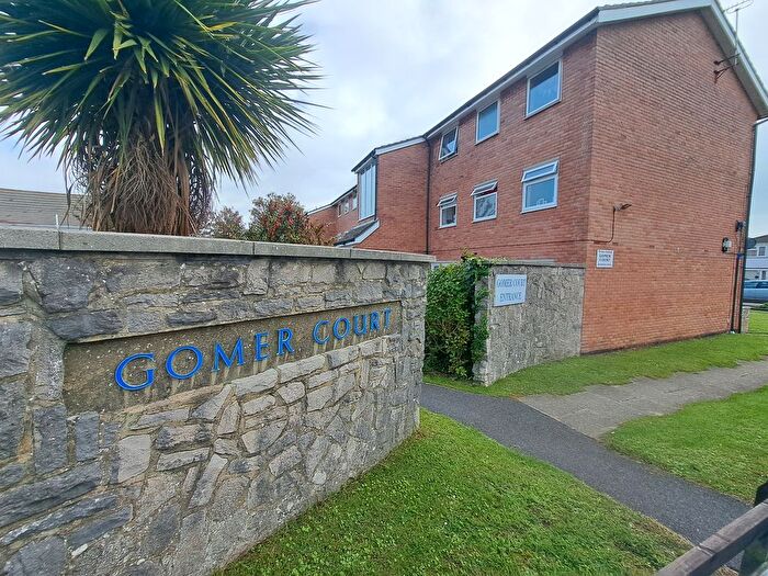 2 Bedroom Flat For Sale In Broadsands Drive, Gosport, PO12