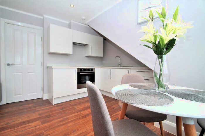 1 Bedroom Apartment To Rent In Hindes Road, Harrow, HA1