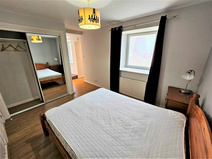 1 Bedroom Flat To Rent In Commerce Street, City Centre, Aberdeen, AB11