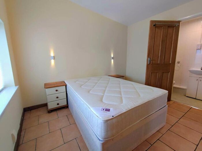 1 Bedroom Flat To Rent In Cathays Terrace, Cathays, Cardiff, CF24