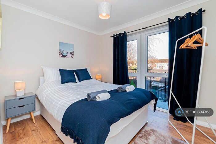 2 Bedroom Flat To Rent In White House Court, Norwich, NR3