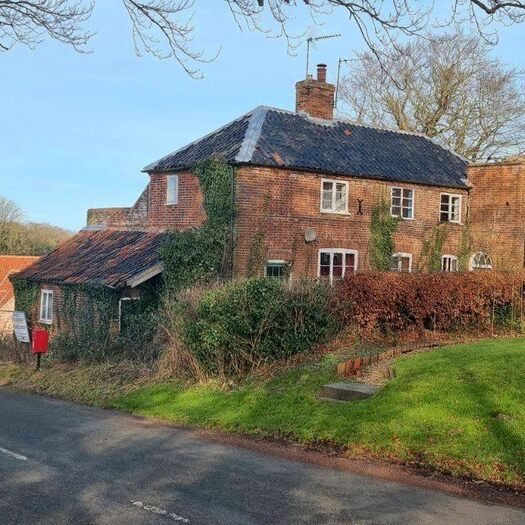 3 Bedroom Cottage For Sale In South Raynham, Fakenham, NR21
