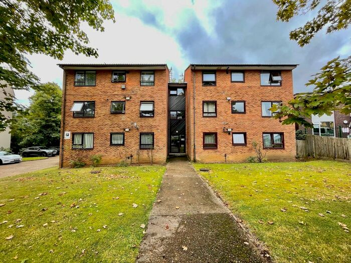 1 Bedroom Flat To Rent In Ewell Road, Surbiton, KT6