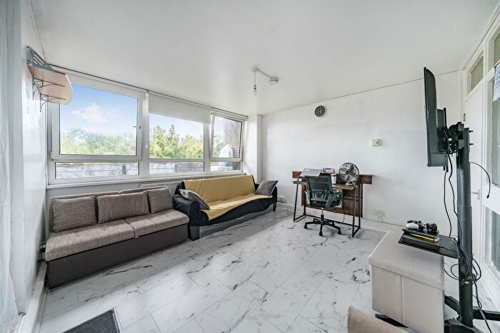 1 Bedroom Flat For Sale In Hampson Way, London, SW8