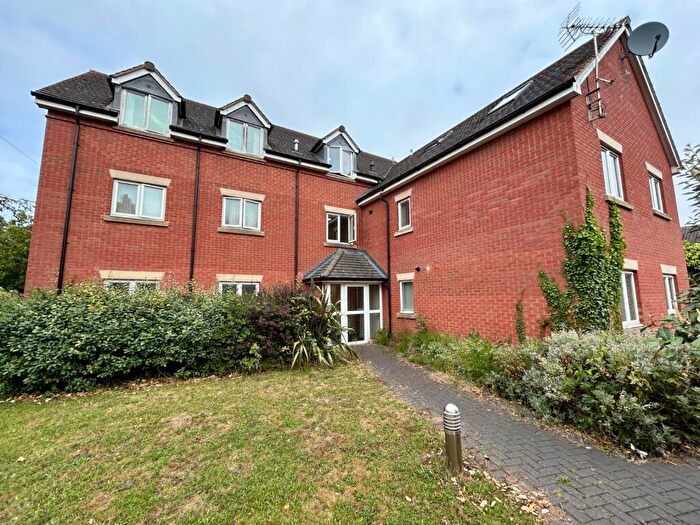 1 Bedroom Flat To Rent In Evesham Road, Astwood Bank, Redditch, Worcestershire, B96