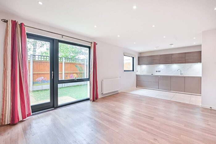 2 Bedroom Flat To Rent In Williams Way, Sudbury, Wembley, HA0