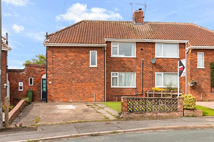 2 Bedroom Semi-Detached House For Sale In Providence Crescent, Barton-Upon-Humber, North Lincolnshire, DN18