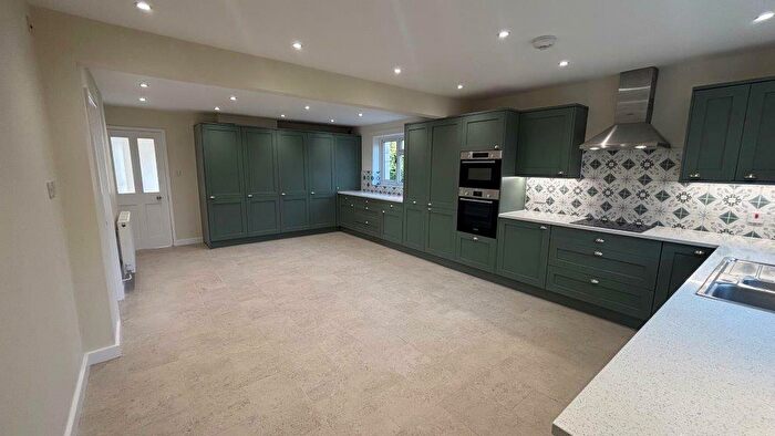 5 Bedroom Detached House To Rent In Steventon, Oxfordshire, OX13