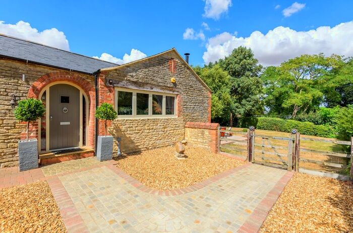 3 Bedroom Semi-Detached House For Sale In Higham Road, Stanwick, Northamptonshire, NN9