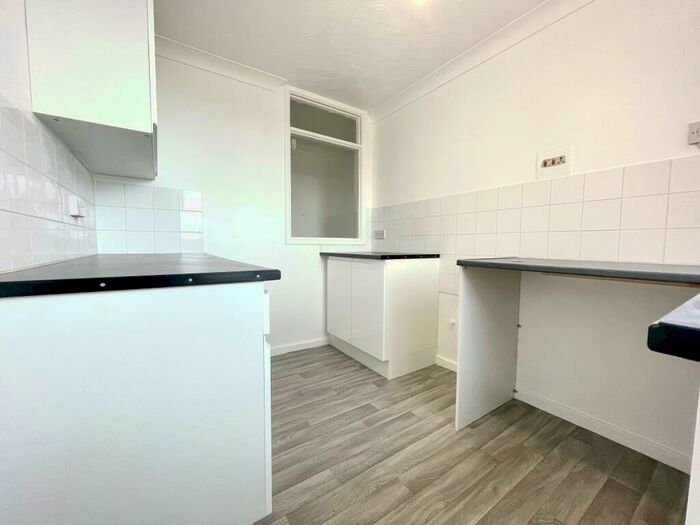 2 Bedroom Apartment To Rent In Aylsham Road, Norwich, NR3