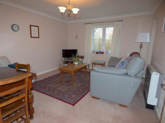 2 Bedroom Flat To Rent In Belvedere Gardens, Benton, Newcastle Upon Tyne NE12