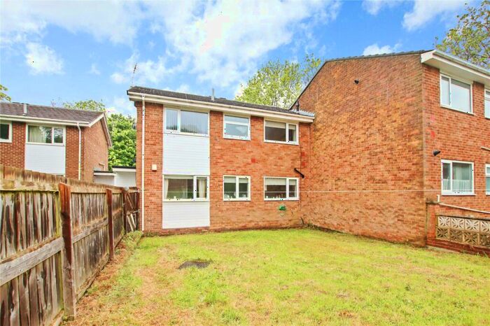 2 Bedroom Flat To Rent In Mitford Close, Oxclose, Washington, NE38