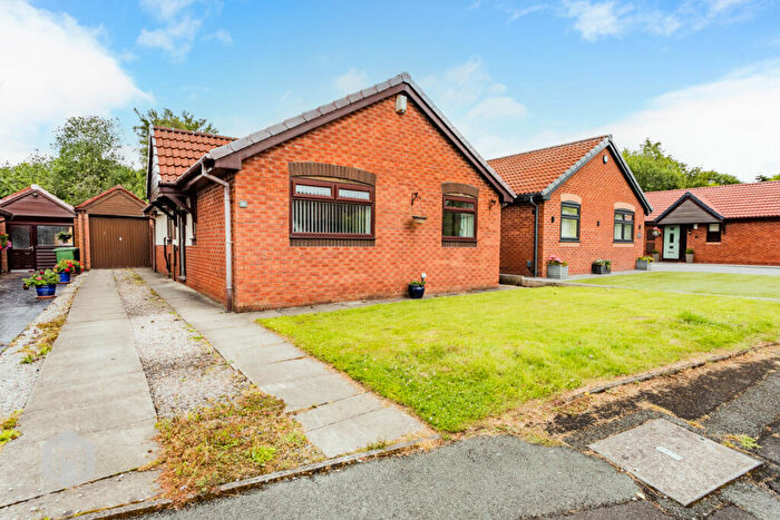 2 Bedroom Bungalow For Sale In Kirklands, Harwood, Bolton, BL2