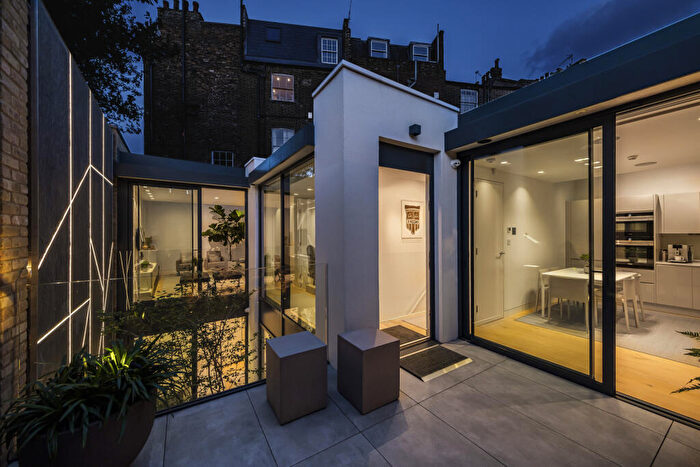 2 Bedroom House To Rent In Eton Mews, Offord Road, N1