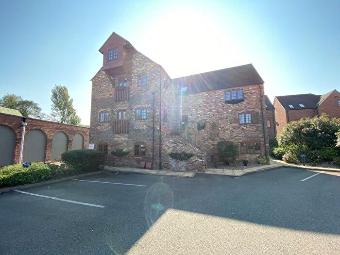 2 Bedroom Flat To Rent In The Mill, Granary Place, Kingsbury, Tamworth, B78