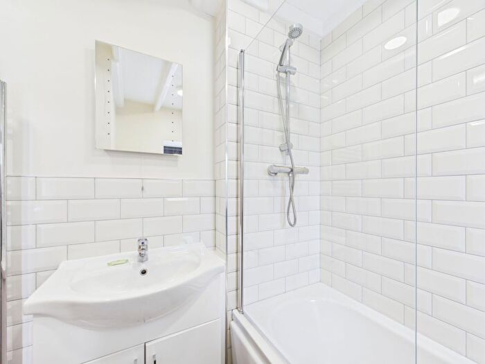 2 Bedroom Cottage For Sale In Abbey View, Stainsacre, YO22