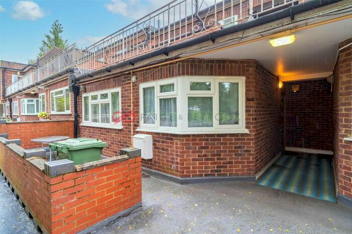 1 Bedroom Apartment To Rent In Rowland Place, Green Lane, Northwood, HA6