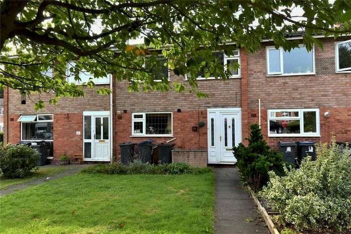 3 Bedroom Terraced House To Rent In Lomaine Drive, Birmingham, West Midlands, B30