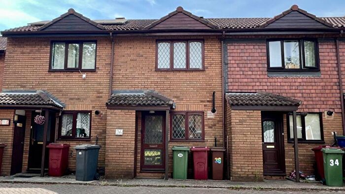 2 Bedroom Terraced House For Sale In Mackender Court, Ashby, DN16