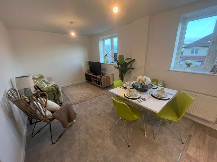 2 Bedroom Flat To Rent In Underwood Close, Peterborough, PE3